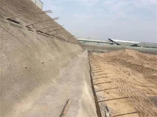 南陵河道边坡加固